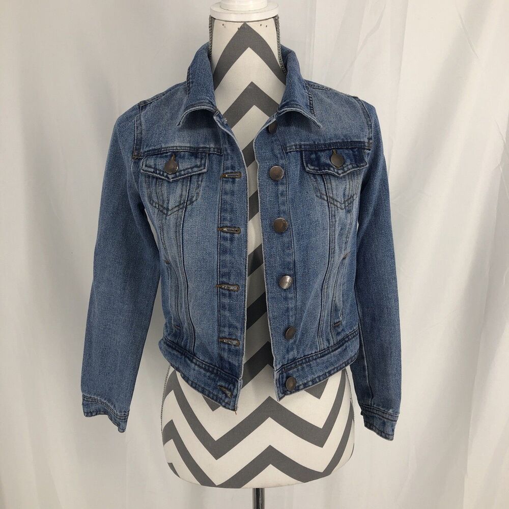 Dollhouse Short Denim Trucker Jacket Button Up long sleeve chest pockets XS